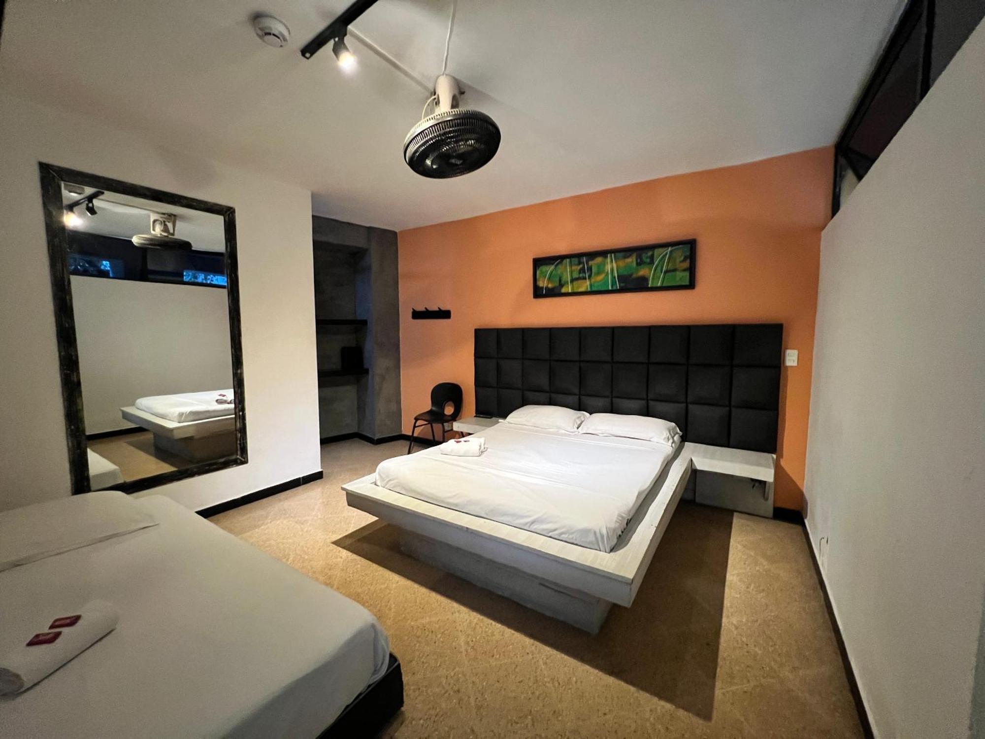 Green Hotel Natural Медельїн Екстер'єр фото