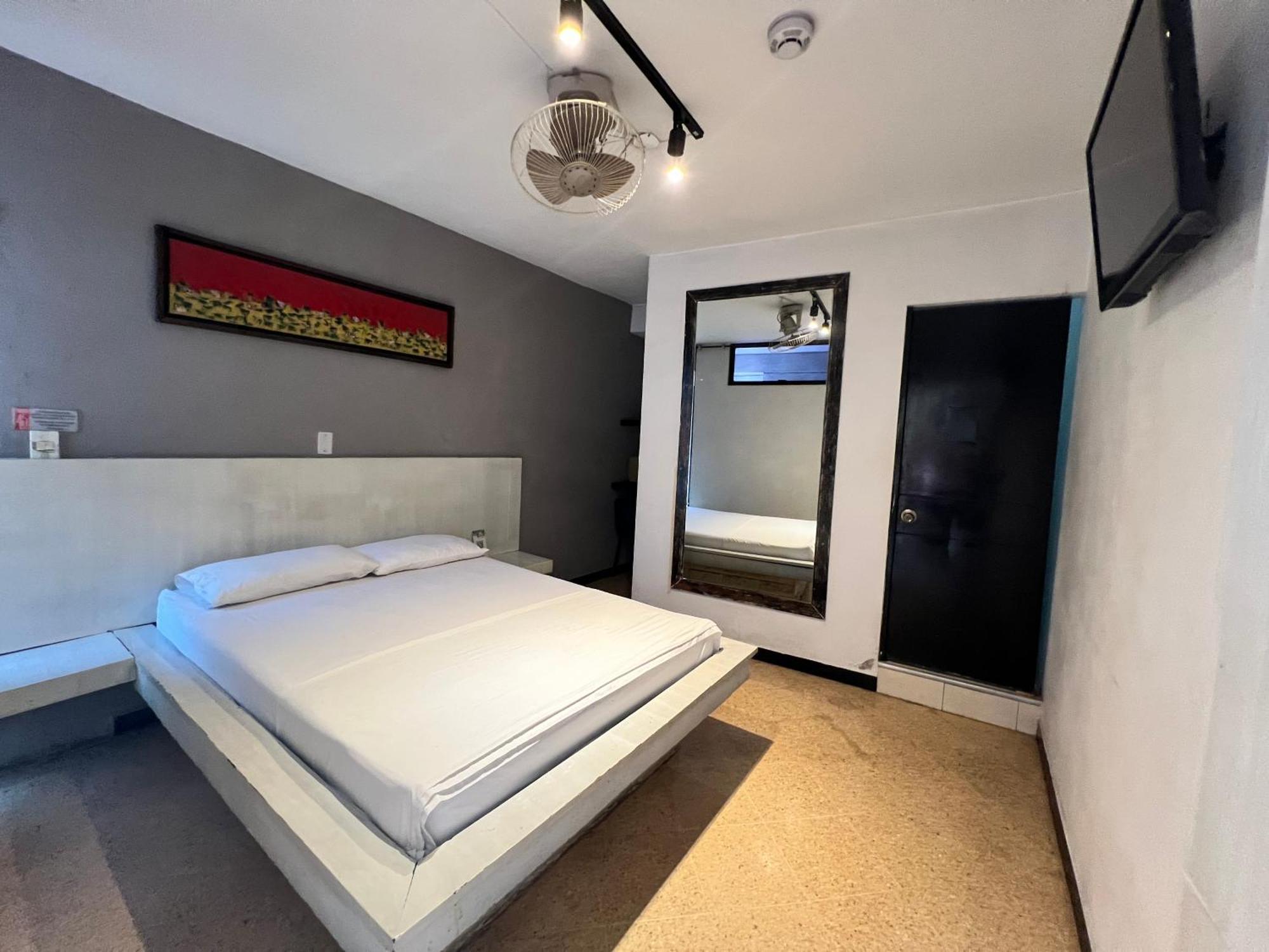 Green Hotel Natural Медельїн Екстер'єр фото