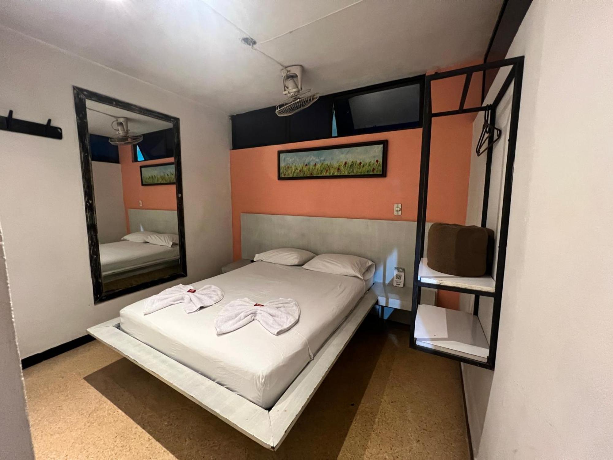 Green Hotel Natural Медельїн Екстер'єр фото