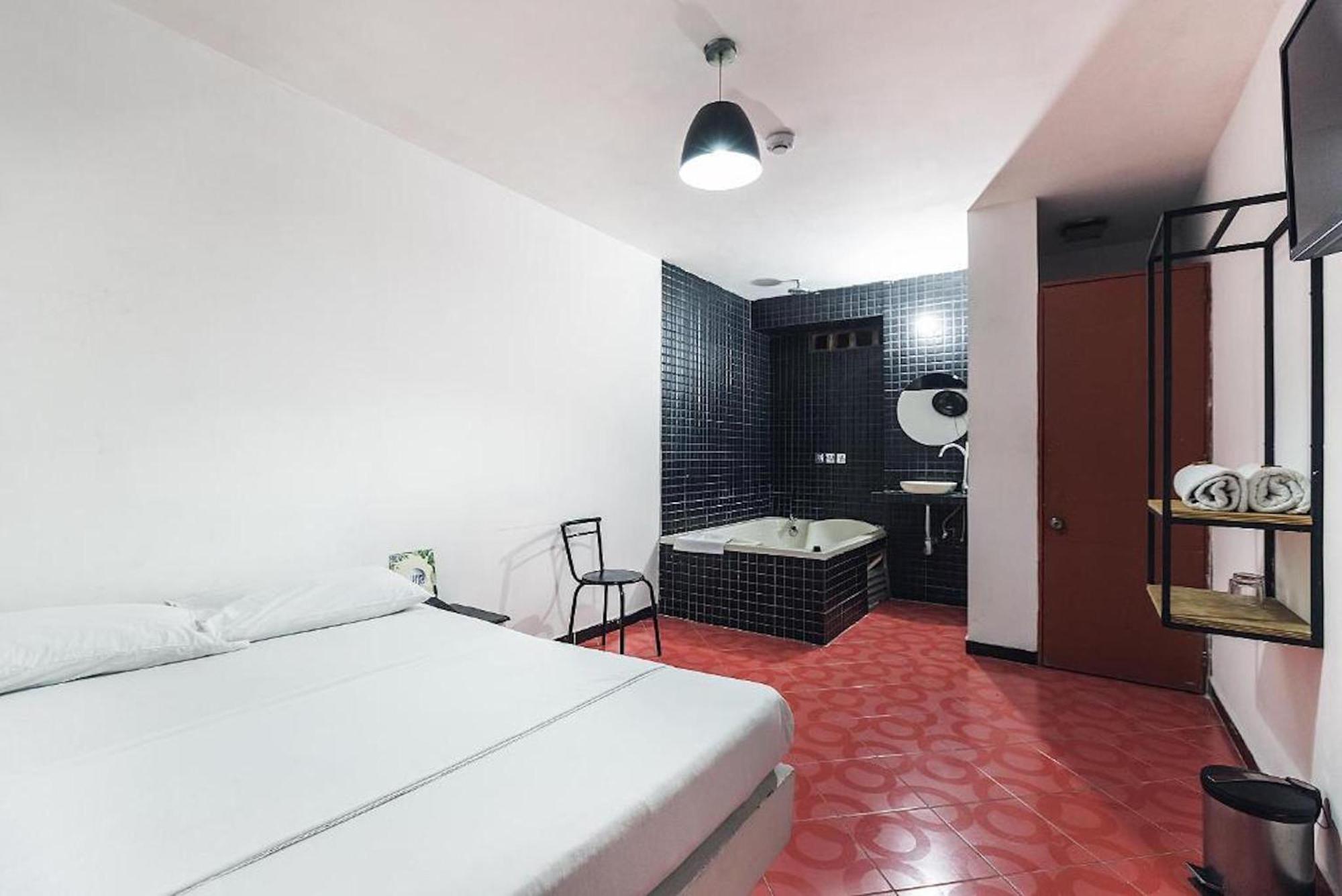 Green Hotel Natural Медельїн Екстер'єр фото