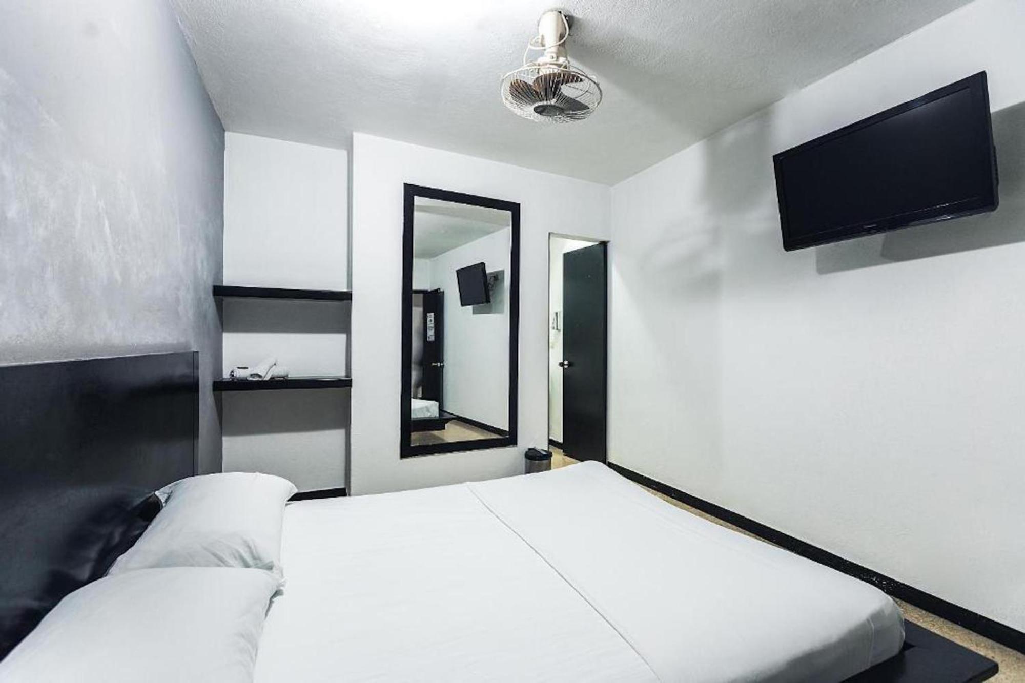 Green Hotel Natural Медельїн Екстер'єр фото